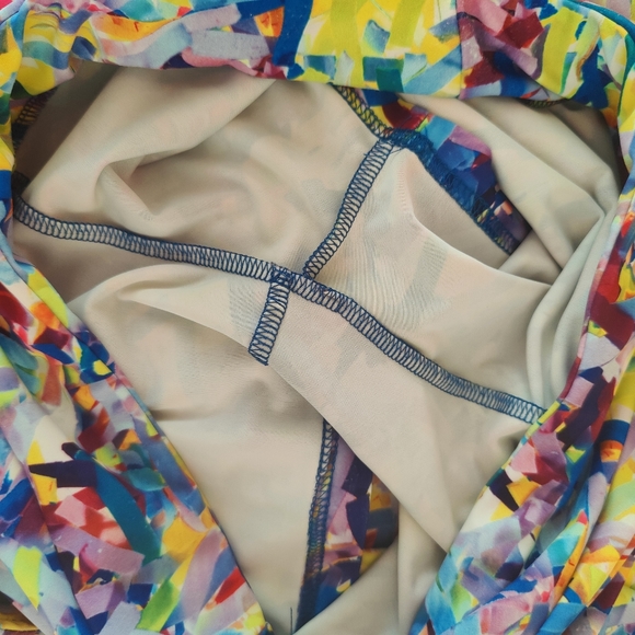 Tzu Tzu sport/golf/tennis skort size small - Picture 8 of 8